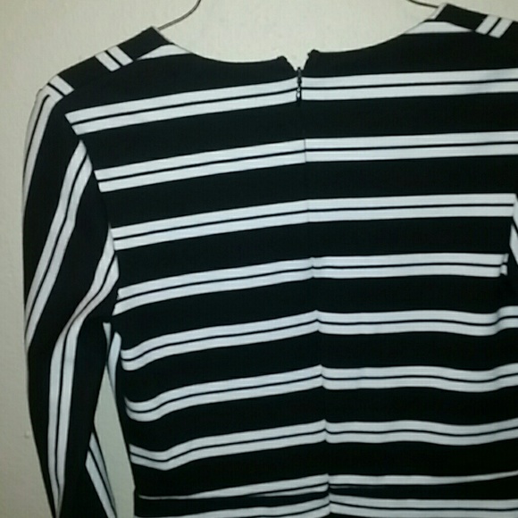 Striped romper - Picture 7 of 8